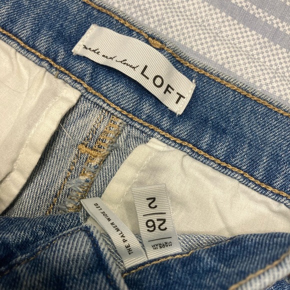 LOFT “The Palmer Wide Leg” light blue denim jeans. - Picture 2 of 6